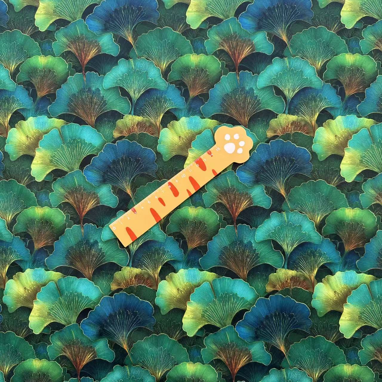 Leaf Themed Printed Fabric With Dark Maple Leaves Pattern
