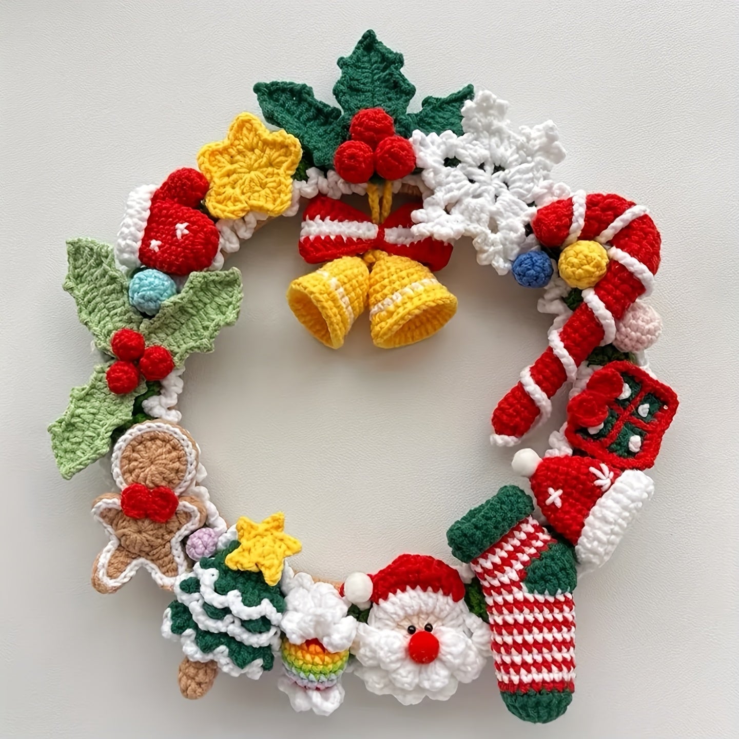 Artisan Christmas Wreath Crochet Kit With Detailed Guides